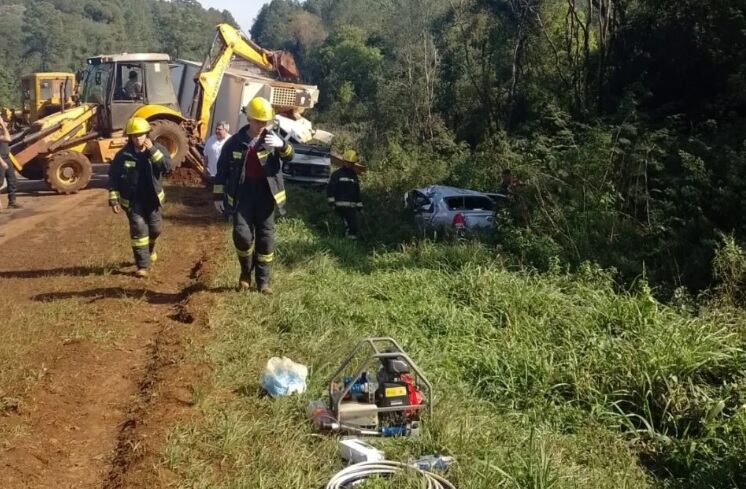 Accidente fatal en Hipólito Yrigoyen dejó como saldo a tres fallecidos.