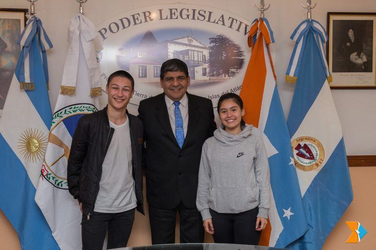 Valentín Moreno y Azul Chávez recibidos en la legislatura @legislaturatdf