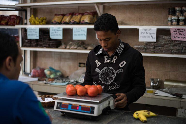 El precio del tomate se disparó en Argetnina (EFE/Cristian Hernández).