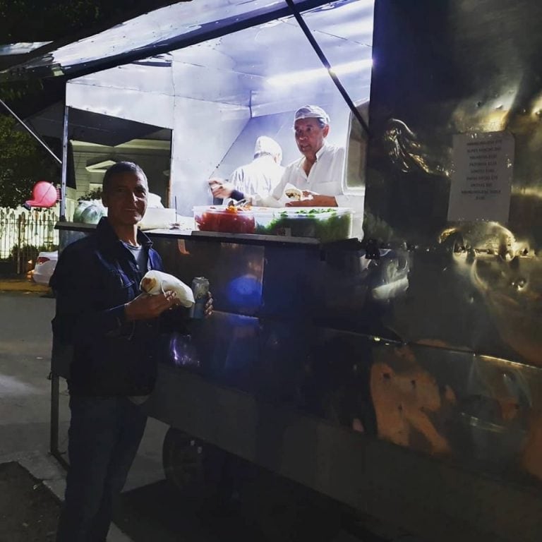 Gustavo Garzón de visita en Arroyito