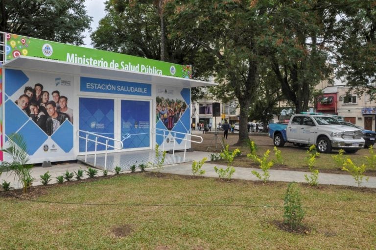 La Estación Saludable se encuentra en una plaza céntrica de Capital.