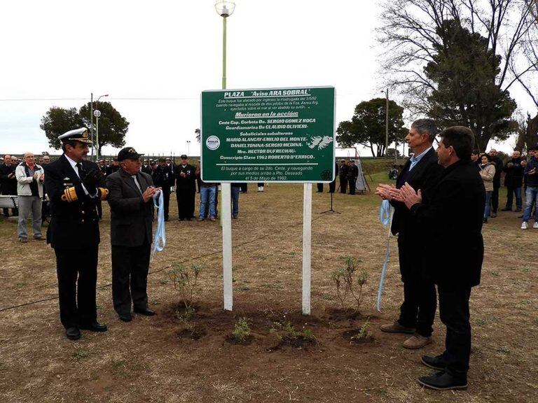 La Plaza del barrio ATE VII lleva el nombre ARA Sobral