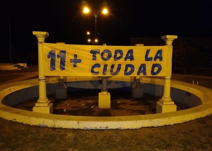 Pasacalles pidiendo a Central que gane el Clásico "cueste lo que cueste"