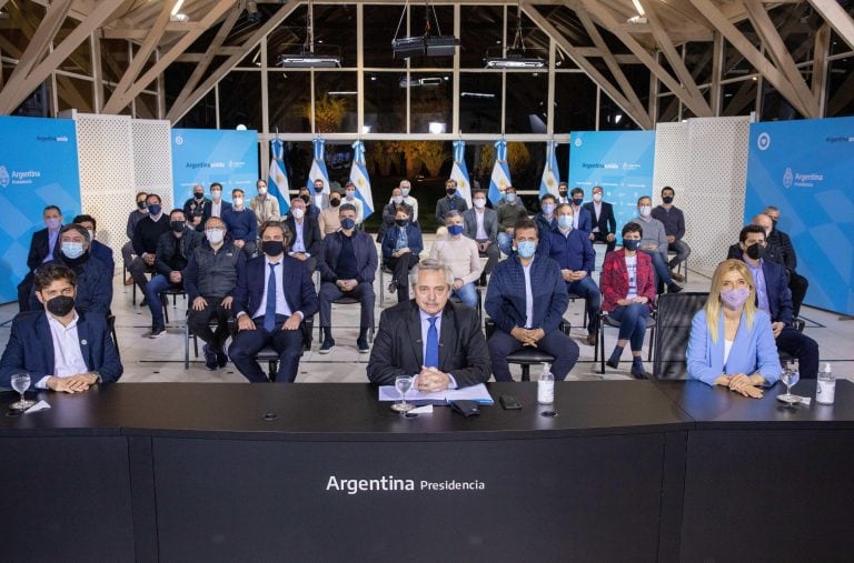 Alberto Fernández el miércoles durante el anuncio (EFE/ESTEBAN COLLAZO/Presidencia de Argentina)