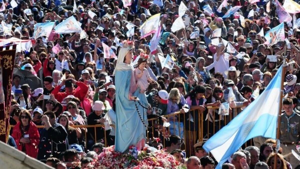 Movidos por la fe: cuánto cuesta pasar el fin de semana en San Nicolás en vísperas del Día de Virgen