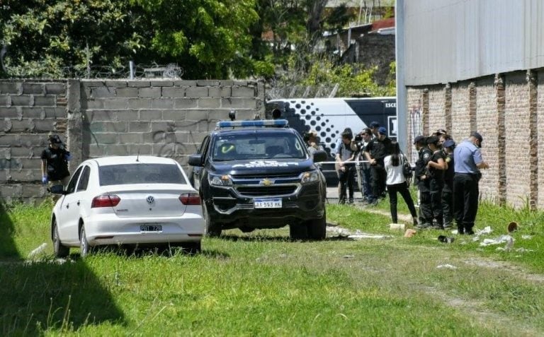 El cadáver fue hallado en Mitre y Gálvez.