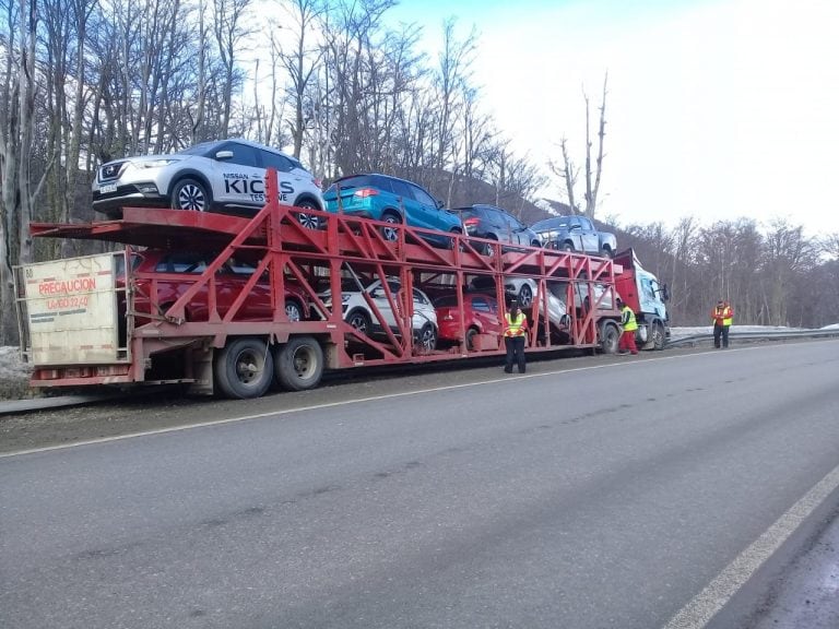 Camión despistado en el kilómetro 3031 Tierra del Fuego