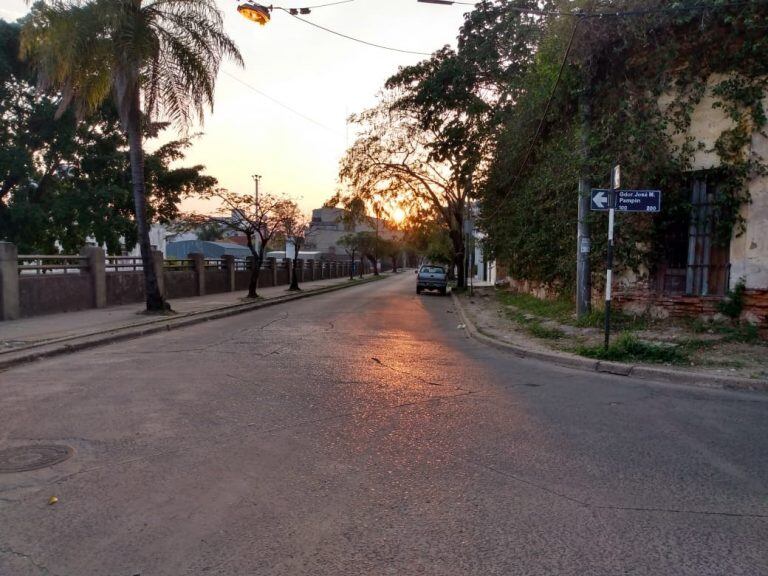 Siesta con térmica en 39 grados en Corrientes.