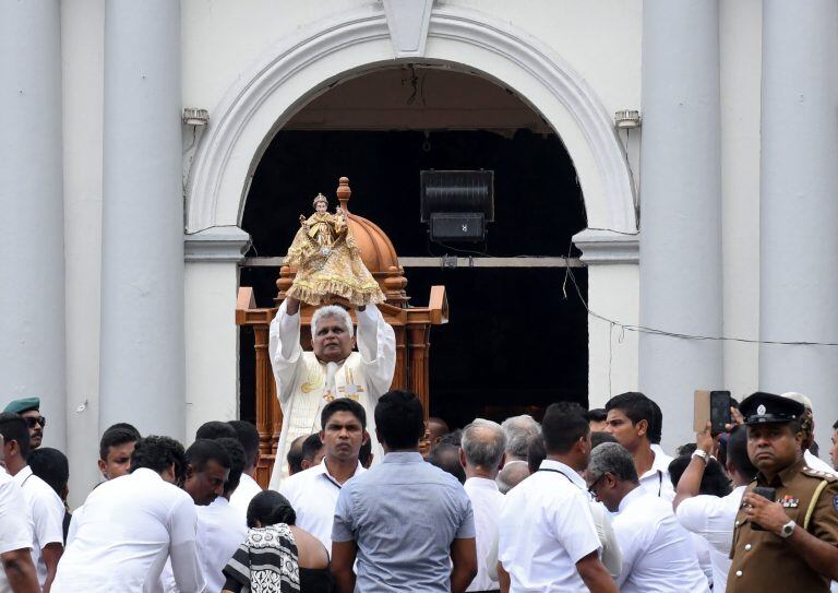 Una semana después de los atentados la misa se celebrará por televisión (Foto: AFP/ Lakruwan Wanniarachchi)