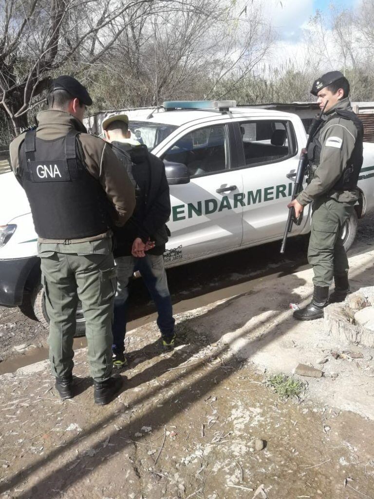 Los gendarmes arrestaron a cinco personas en Santo Tomé y Rosario. (Ministerio de Seguridad de la Nación)