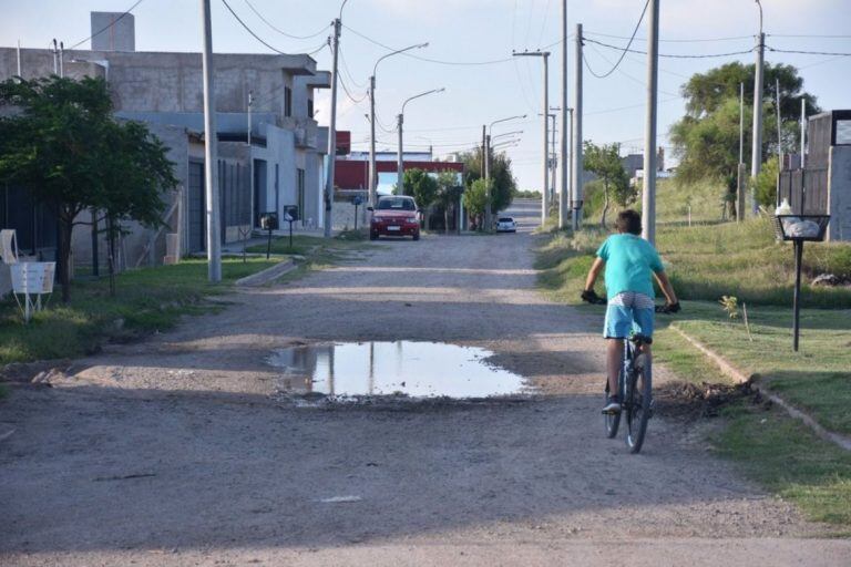 Vecinos del Barrio Faro 1 temen por la aparición de alacranes. Foto: El Diario de la República.