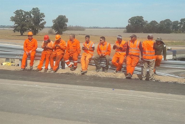 Los trabajadores a la espera del presidente