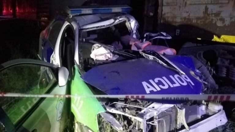 Accidente fatal entre un tren y un móvil policial