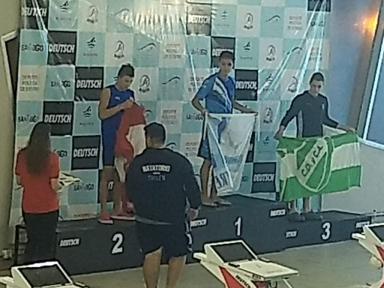 Benjamin Ghione tercer puesto 100 mts. espalda en Santiago del Estero