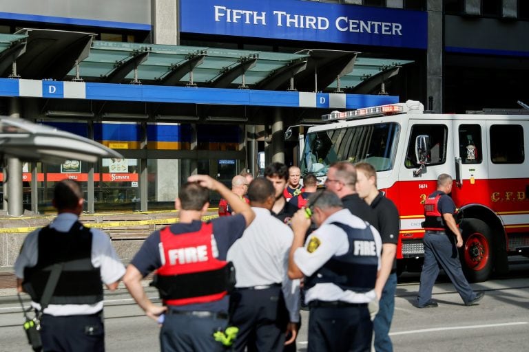 Tragedia en un banco de Cincinnati.