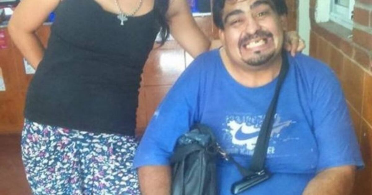 Quién era el hombre que murió luego de la patada de un policía en el pecho