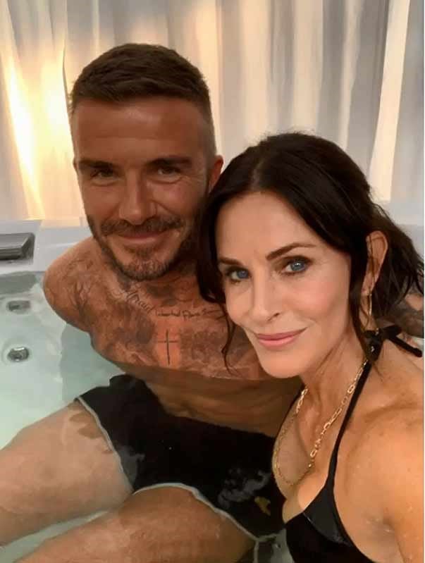 Courteney Cox y Davic Beckham, juntos para Modern Family (Instagram)