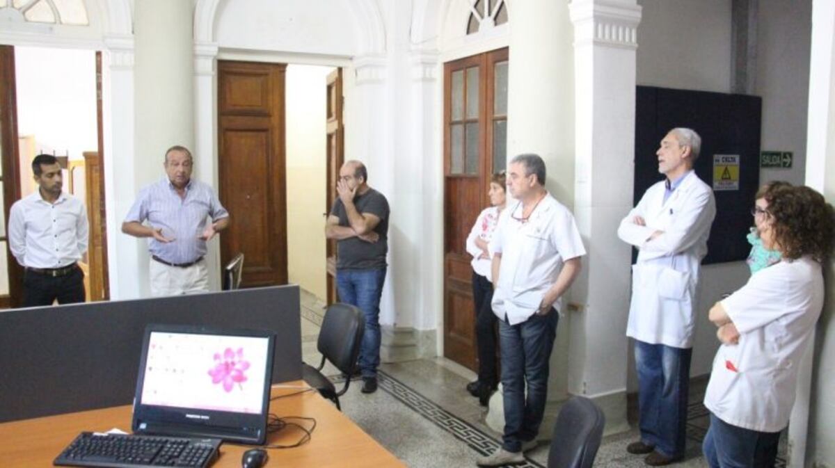 El intendente se reunió con jefes de servicio en el Centro de Salud