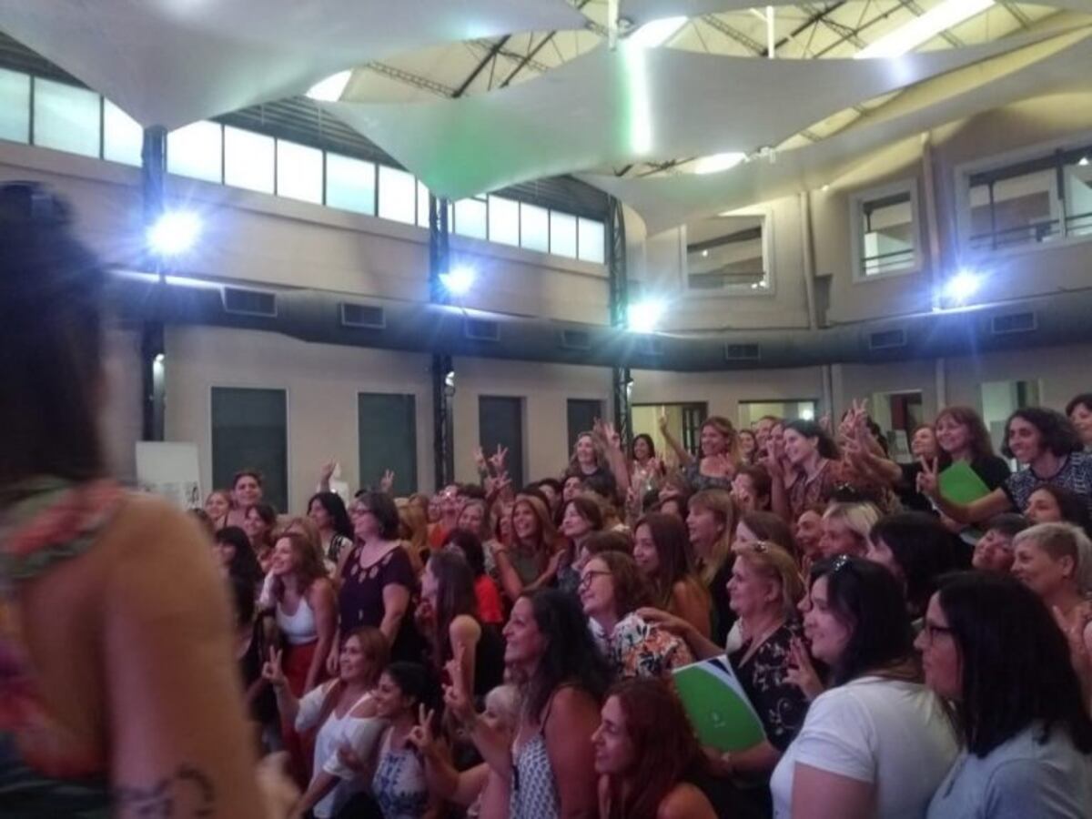 La concejala Tatiana Lescano presente en un encuentro de mujeres de La Federación Argentina de Municipios