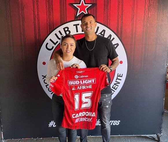 Carolina Castaño y Edwin Cardona. (Instagram/@caro.ca2708)