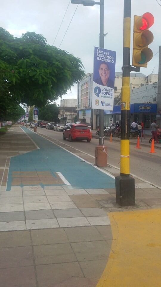 La nueva "traza" de la bicisenda con el desvío que puso el Municipio. (Foto: Redes Sociales)