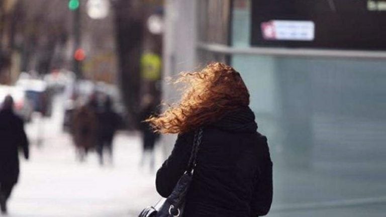 El viento estará presente hoy también.