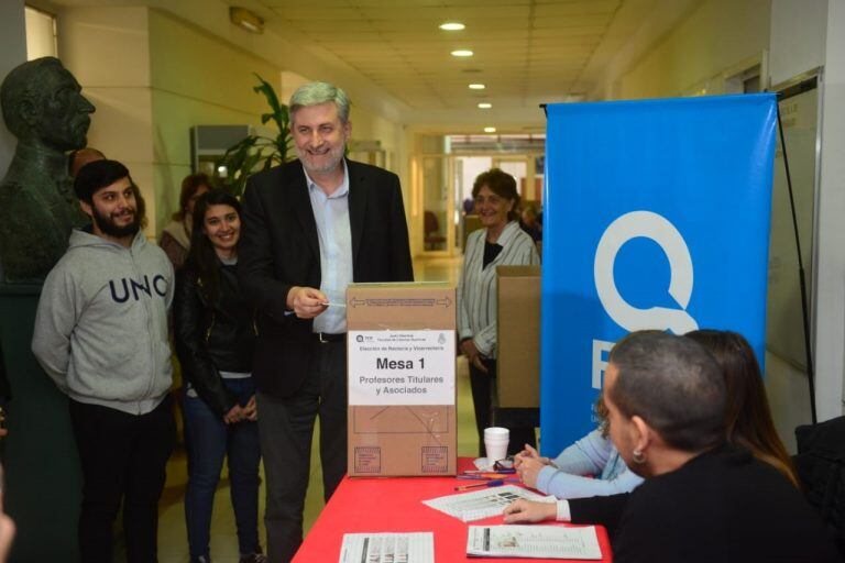 Elecciones en la UNC.