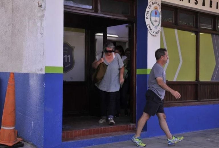 Villa Gesell: familiares visitaron a los rugbiers detenidos por el crimen de Fernando Báez Sosa (Foto: Maxi Failla/Clarín)