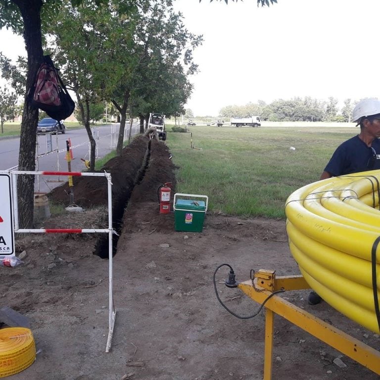 Cespal Arroyito comenzó con las tareas de conexion a la nueva estación reductora