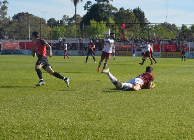 Douglas Haig 1  Villa Ramallo 0