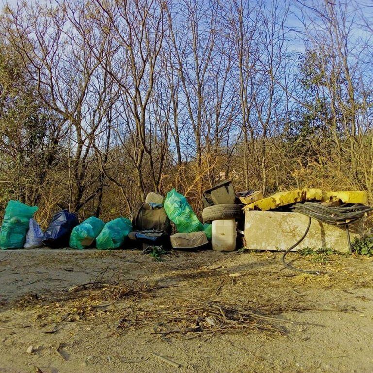 La satisfacción de un trabajo concluido. (Foto: FAcebook / Amigos del Lago San Roque).