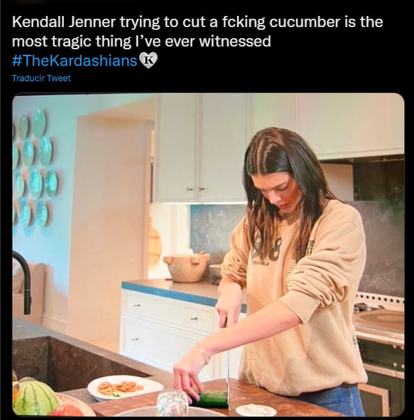 Los memes y comentarios del video de Kendall Jenner cortando pepino.