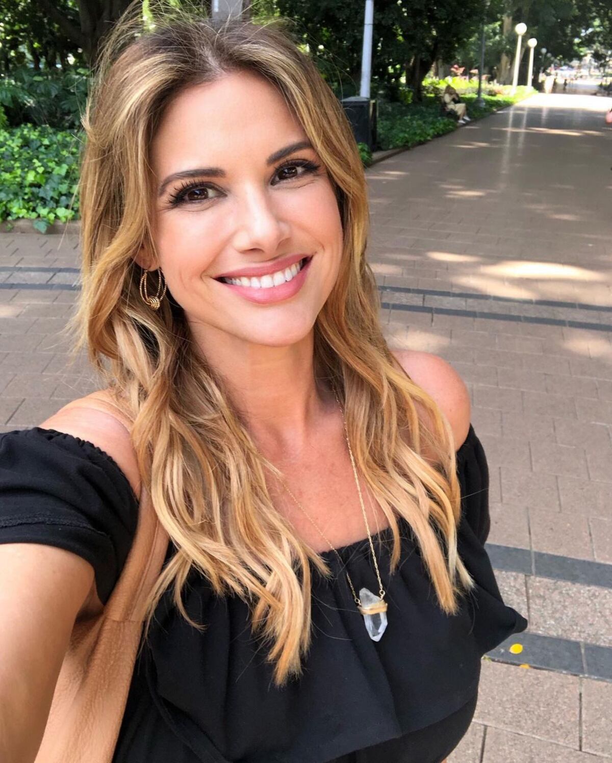 Alessandra Rampolla recibió sus 47 años con fotos desde la cama y al natural