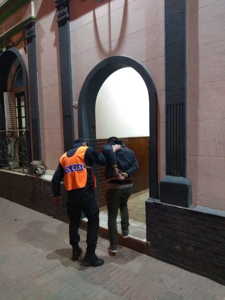 Dos peligrosos delincuentes fueron arrestados