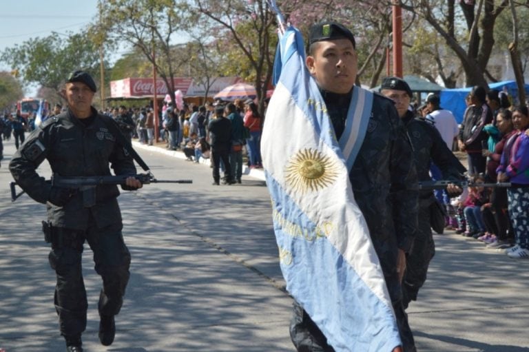 La Policía de la Provincia también fue parte de las actividades conmemorativas de la epopeya de agosto de 1812.