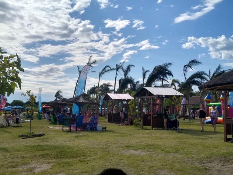 Playa del Lago. Prensa Termas de Río Hondo.