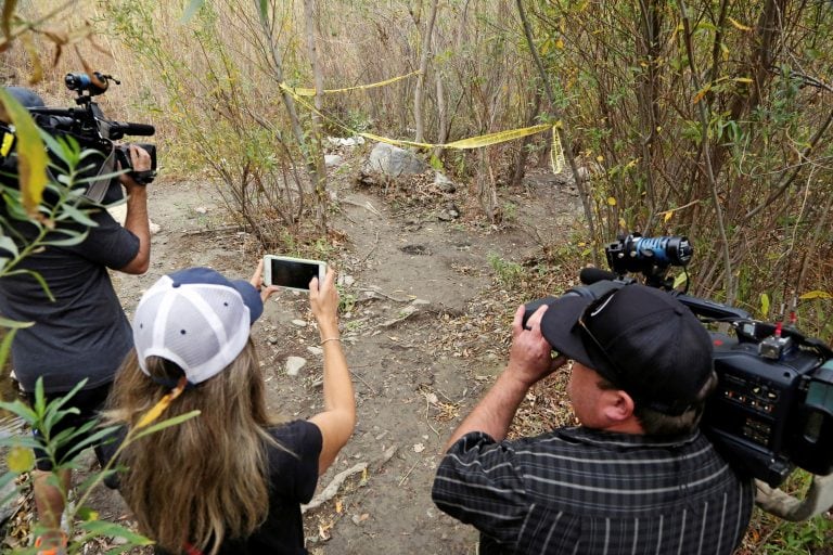 El cuerpo de Mark Salling se encontró hacia las 9 de la mañana en el lecho de un río en Sunland, un barrio situado en el norte de Los Ángeles. (AP Photo/Reed Saxon)