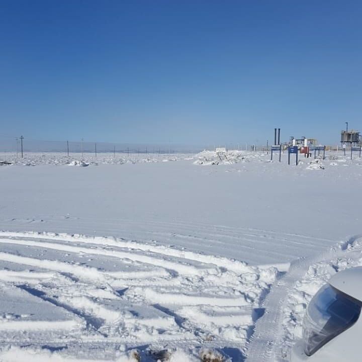 En las zonas aledañas a la ciudad se acumuló gran cantidad de nieve.