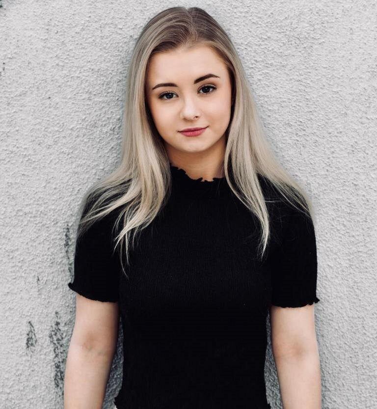 Kerry Ingram, de GOT, y su increíble transformación (Foto: Instagram)