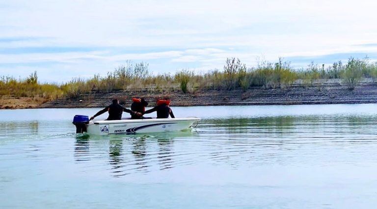 El cuerpo encontrado en el lago podría corresponder a Moisés Durán (La Arena)