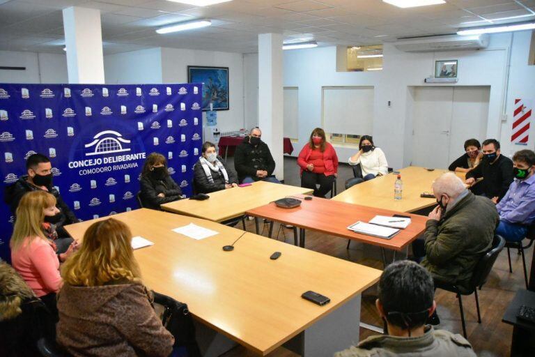 Reunión con transportes escolares