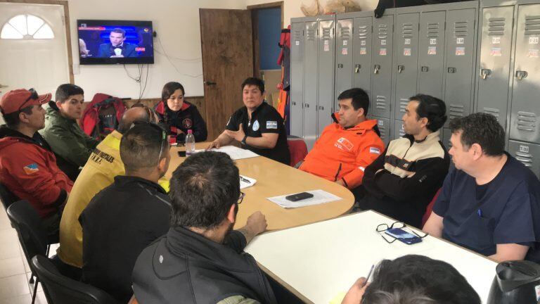 Reunión de las entidades en el simulacro de evacuación sísmica