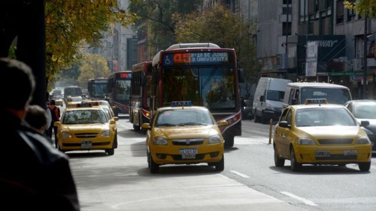 Transporte urbano de pasajeros.