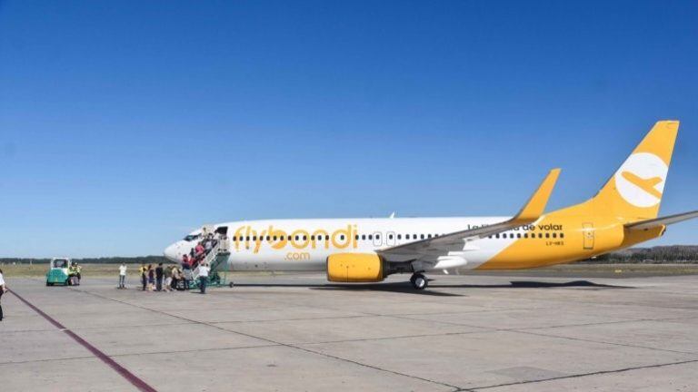 Flybondi, El Palomar.