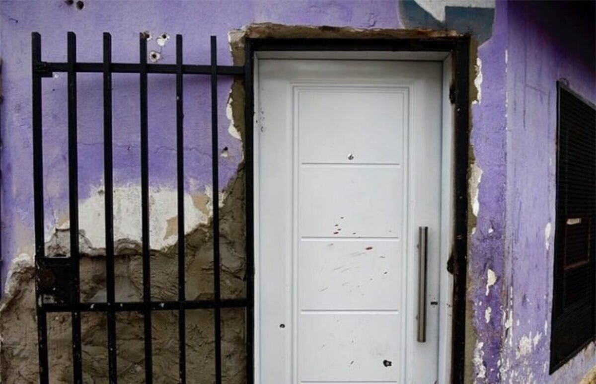 Balearon la casa donde mataron a una nena de 5 años e hirieron a otro chico