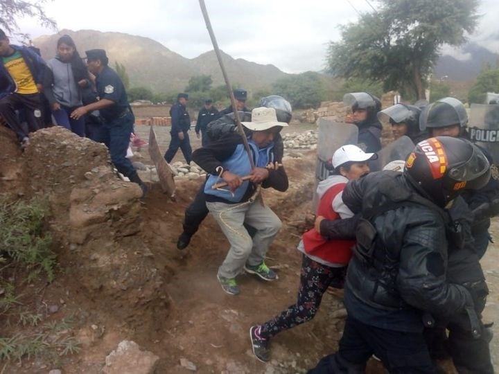 Ocupas en Cachi. (Prensa Policía de Salta.)