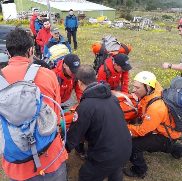 Rescate a turistas en Laguna de los Témpanos. Ushuaia.