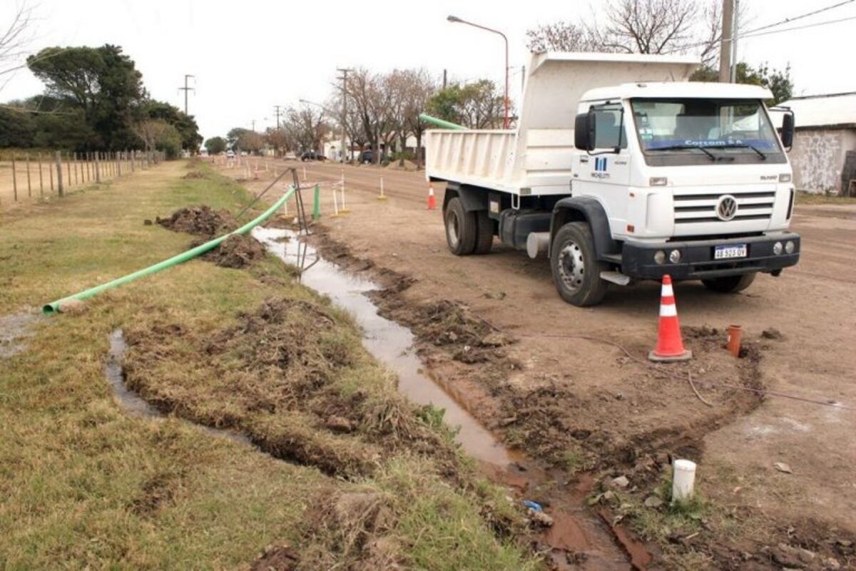 Continúa la obra de cloacas en el sector sur de Arroyito