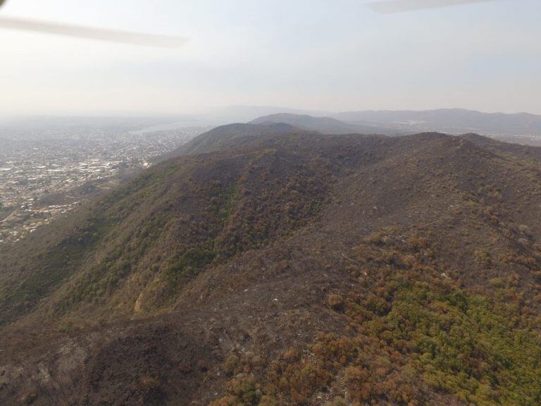 Carlos Paz después de los incendios forestales. Foto: Municipalidad de Carlos Paz