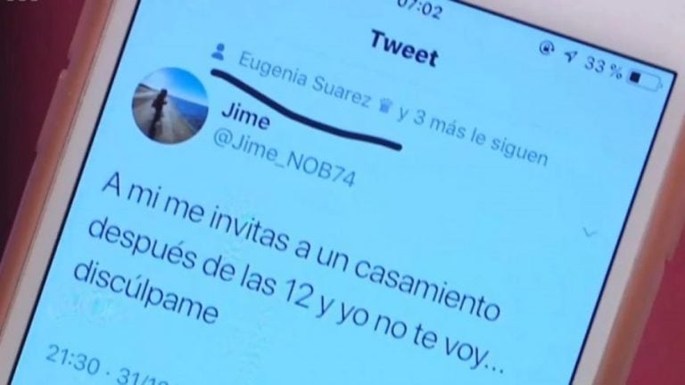 Tweet con like de la China Suárez